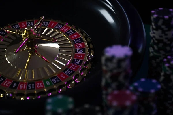 Monopoly Live wheel and dealer studio